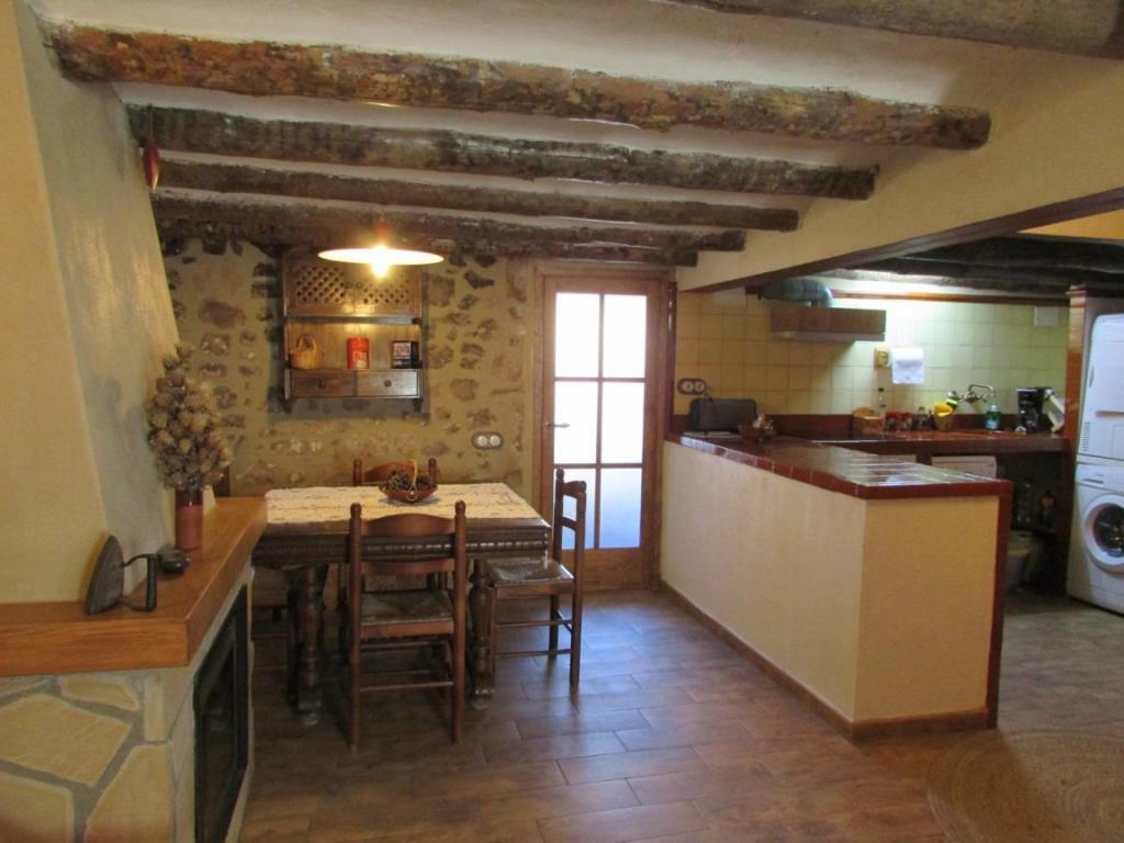 Can Font Guest House Siurana  Exterior photo